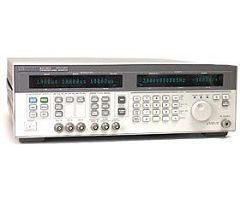 Generator Sintetizovih signala Agilent 83732B